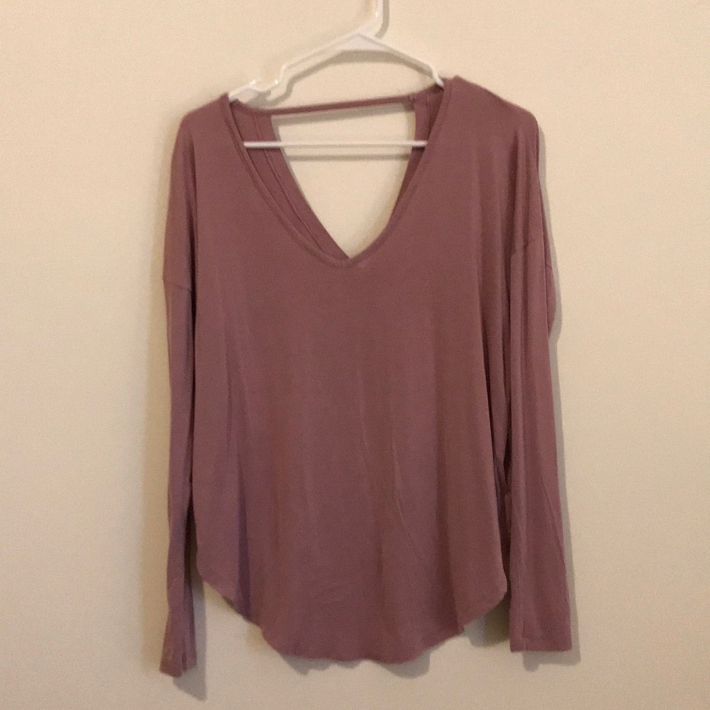 Gap pink/purple long sleeve, back detail M